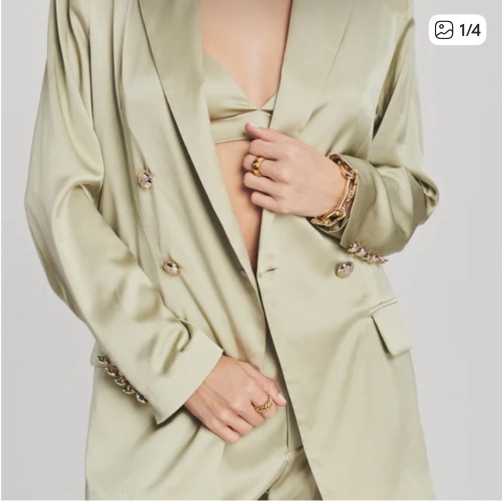 Retrofete Women's Silk Suit in Sage (rare piece - full suit) - Picture 3 of 6